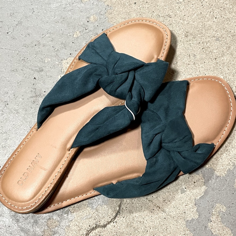 all the teals: 9; soft soles; criss cross slides